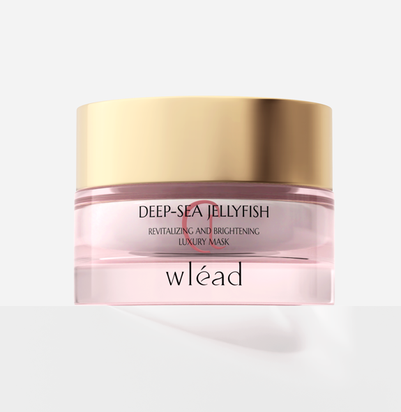 One Gold Mask Application Equals<br>One Gold Microneedling Treatment